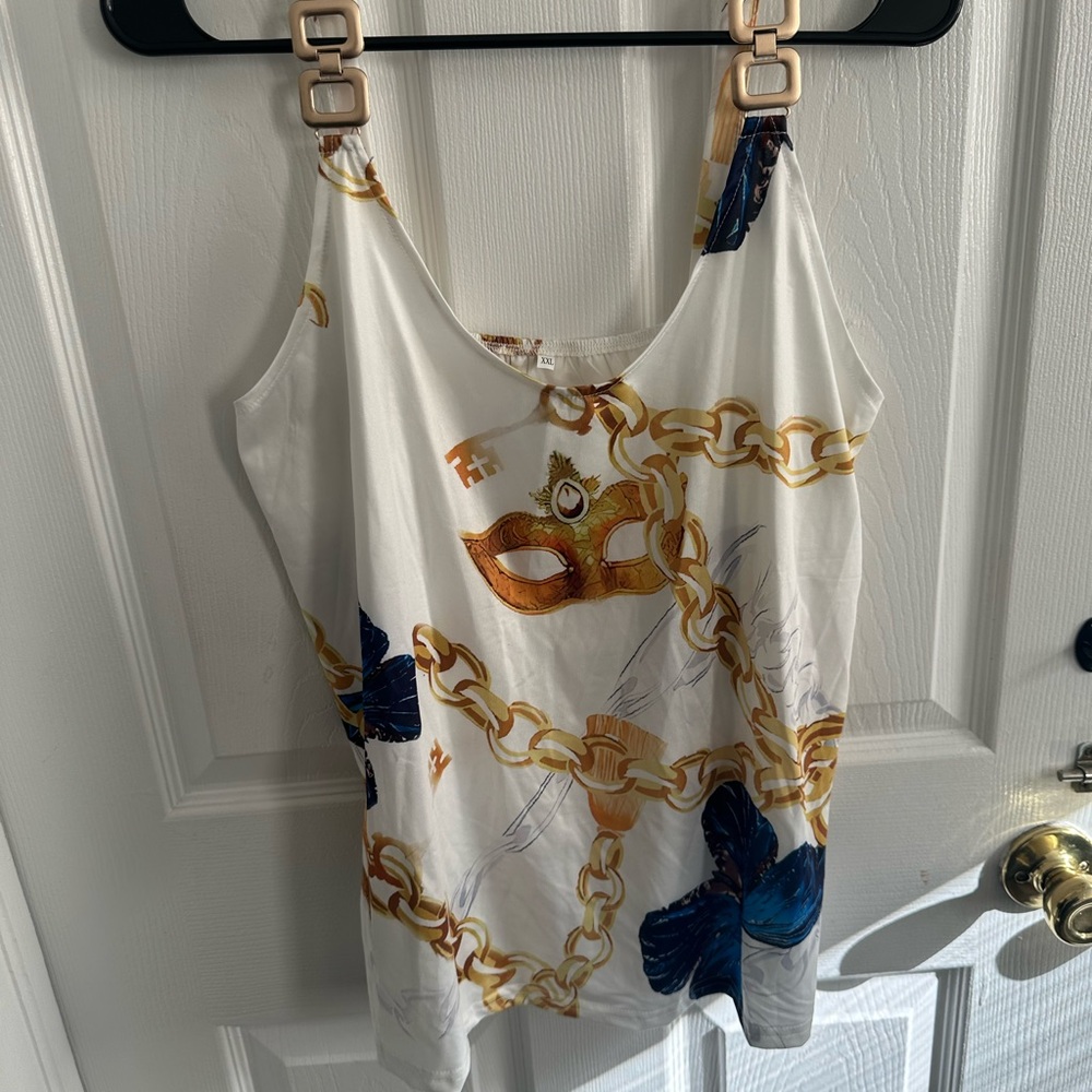 Chain Print Sleeveless Top